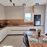 Apartment Andigo Seaview *